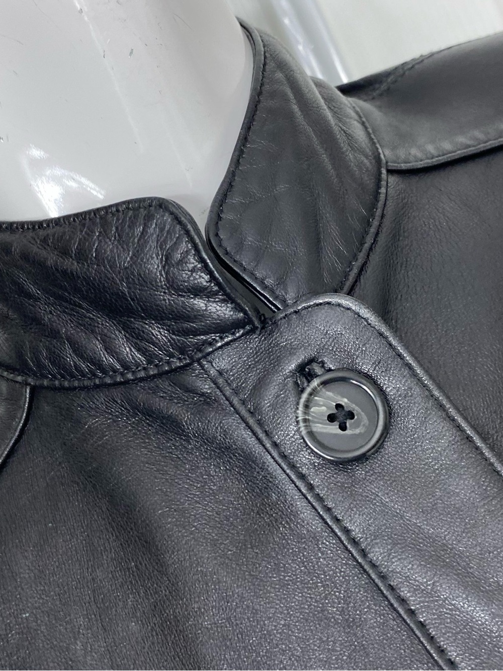 💯 Leather Button-Front Jacket - Picture 11 of 15